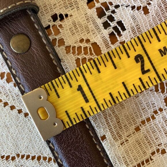 Liz Claiborne Brown Leather Belt with Bronze Buckle - Picture 9 of 11